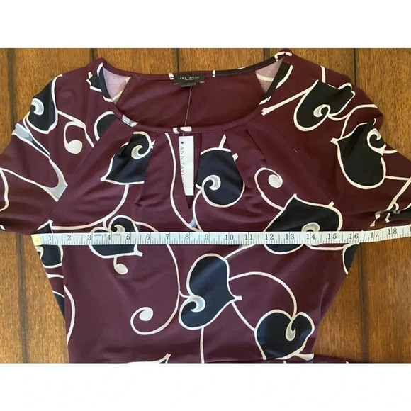 Ann Taylor Factory Small Burgundy and Black Heart Scroll Short Dress Long Sleeve - Picture 10 of 12